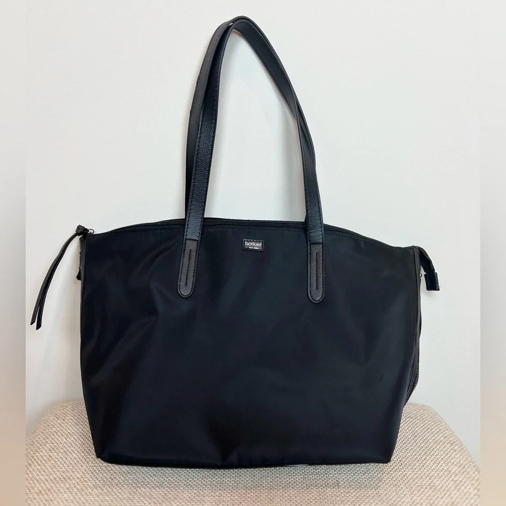 Botkier New York Bond Travel Tote
Bag Black - Picture 2 of 14